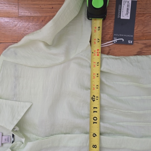 WORTHINGTON BRAND WOMEN'S LIME GREEN LONG SLEEVES FRONT BUTTON SHIRT SIZE XS - Picture 8 of 14